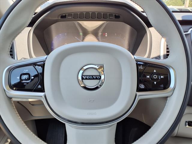 2025 Volvo XC90 B5 Core Bright Theme