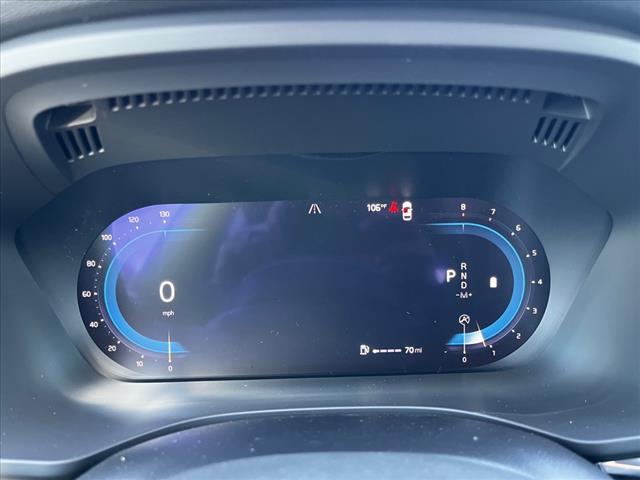 2025 Volvo XC60 B5 Core Dark Theme