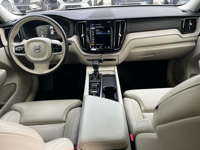 2021 Volvo XC60 T6 Inscription
