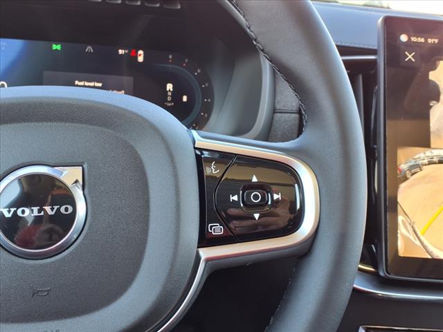 2025 Volvo XC90 B5 Plus Bright Theme 7P