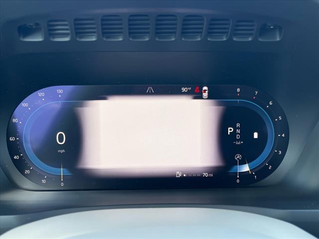 2025 Volvo XC90 B5 Core Bright Theme