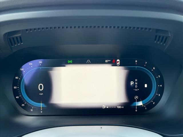 2025 Volvo XC60 B5 Plus Dark Theme