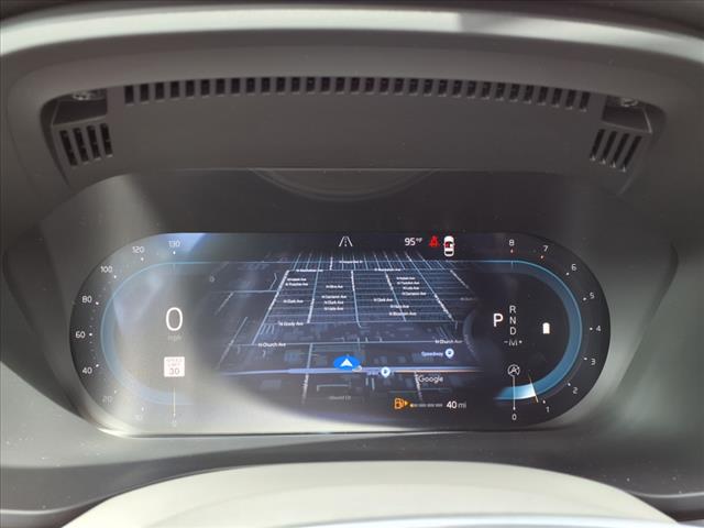 2025 Volvo XC60 B5 Plus Dark Theme