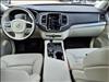 2022 Volvo XC90 T5 Momentum
