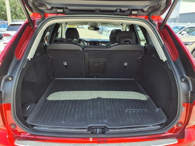 2022 Volvo XC60 B5 Inscription