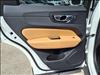 2023 Volvo XC60 B5 Ultimate Bright Theme