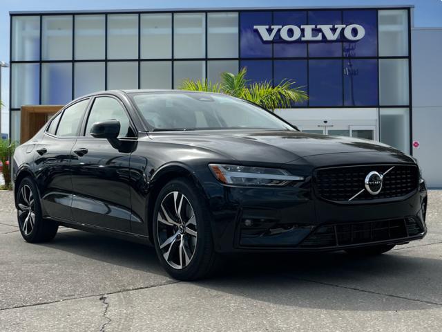 2025 Volvo S60 B5 Core