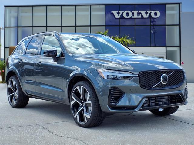 2026 Volvo XC60 T8 Ultra Dark Theme