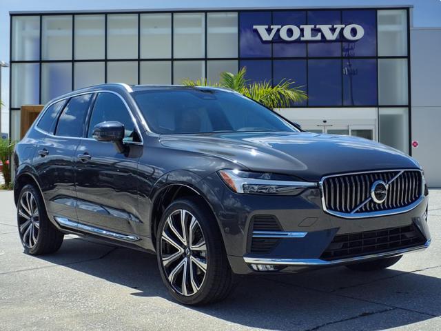2023 Volvo XC60 B5 Ultimate Bright Theme