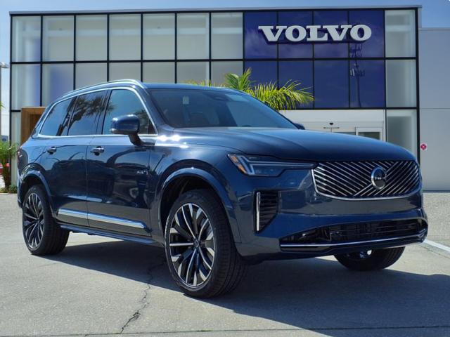 2025 Volvo XC90 B5 Core Bright Theme