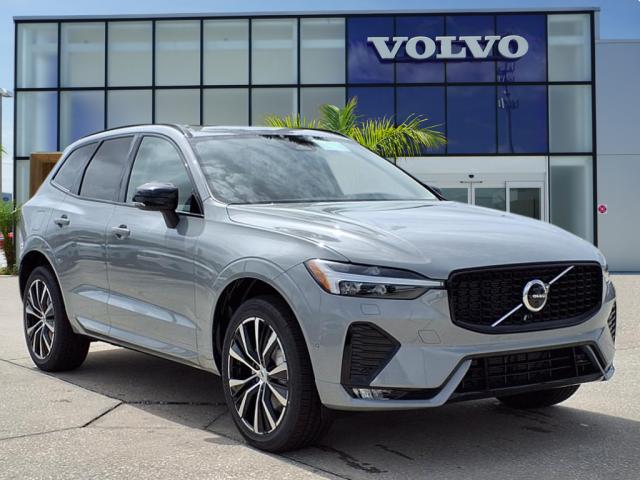2025 Volvo XC60 B5 Plus Dark Theme