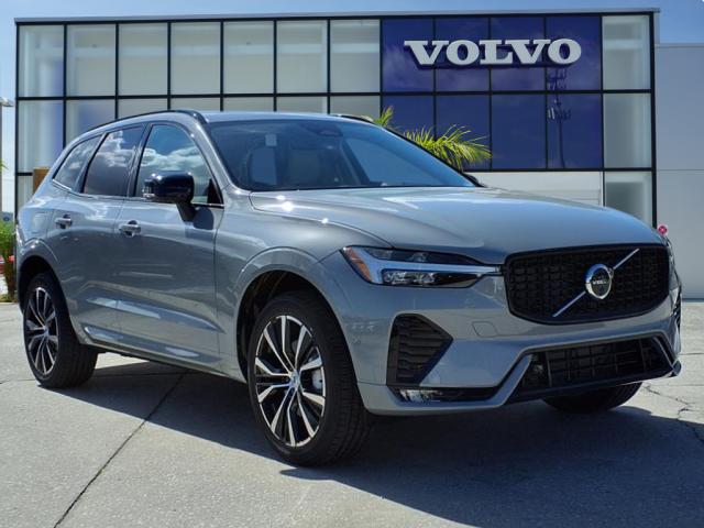 2025 Volvo XC60 B5 Plus Dark Theme