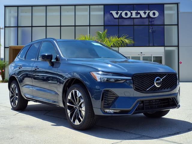 2026 Volvo XC60 B5 Plus Dark Theme