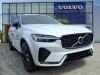 2022 Volvo XC60 B5 R-Design