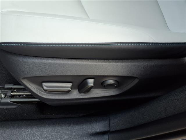 2019 Toyota Prius XLE