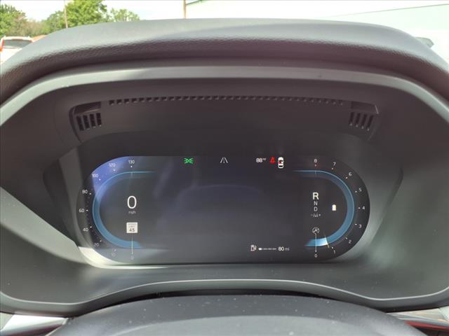 2025 Volvo XC60 B5 Plus Dark Theme