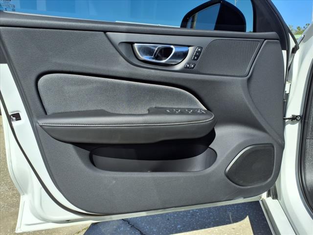 2024 Volvo S60 B5 Plus Black Edition