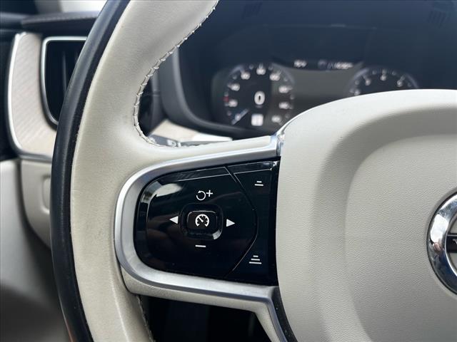 2021 Volvo XC60 T6 Inscription