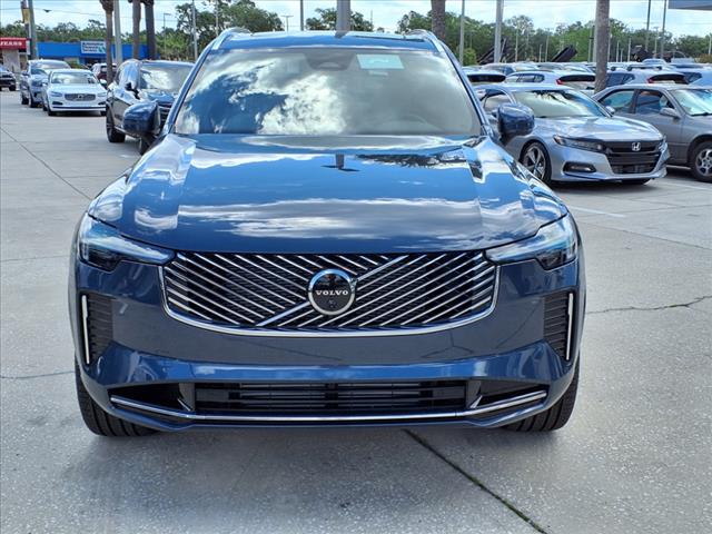 2025 Volvo XC90 T8 Plus Bright Theme 7P