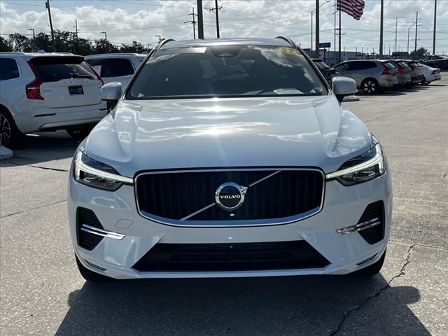 2022 Volvo XC60 B5 Momentum