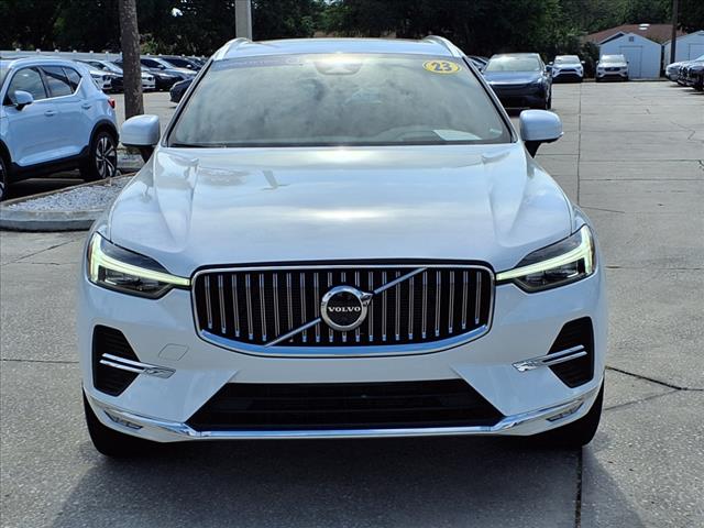 2023 Volvo XC60 B5 Ultimate Bright Theme