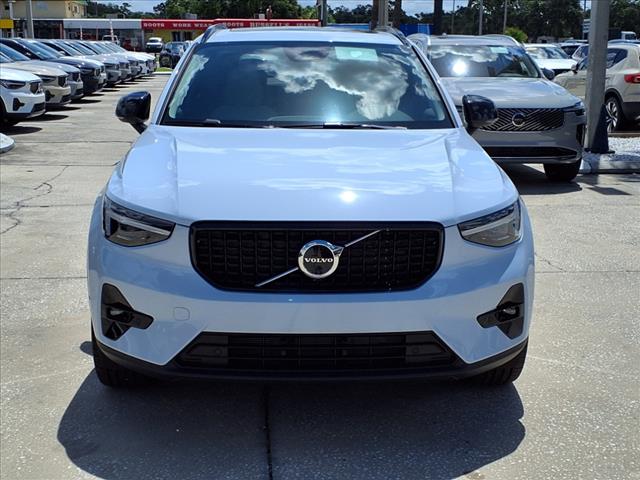 2026 Volvo XC40 B5 Plus Dark Theme