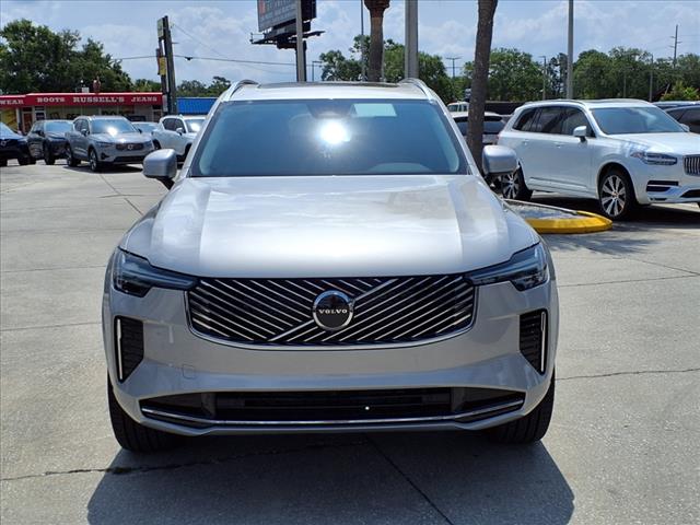 2025 Volvo XC90 B5 Core Bright Theme