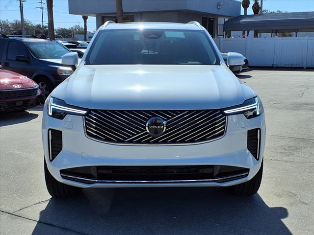 2025 Volvo XC90 B5 Plus Bright Theme 7P