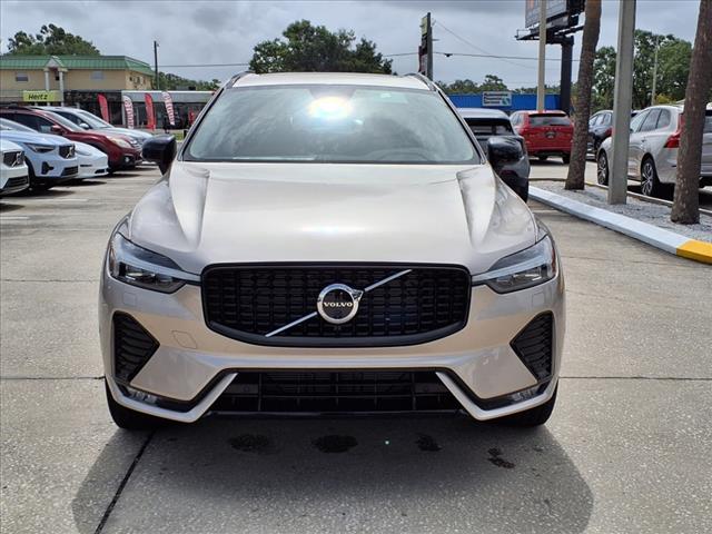 2025 Volvo XC60 B5 Plus Dark Theme