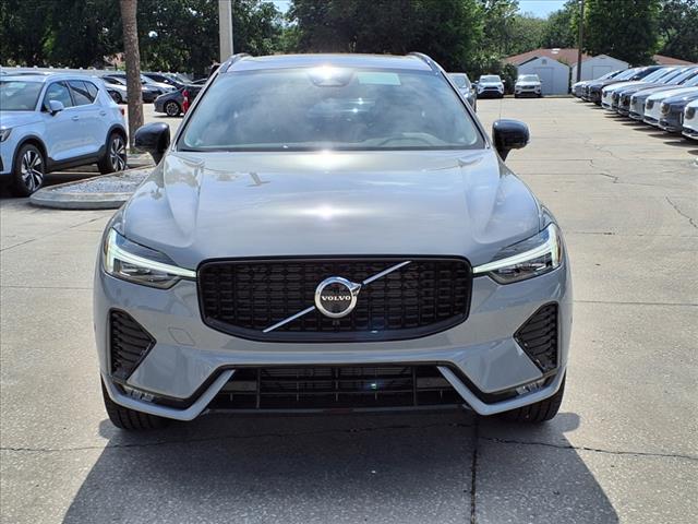 2025 Volvo XC60 B5 Plus Dark Theme