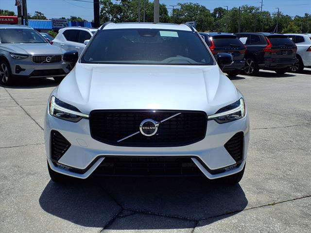 2025 Volvo XC60 B5 Plus Dark Theme