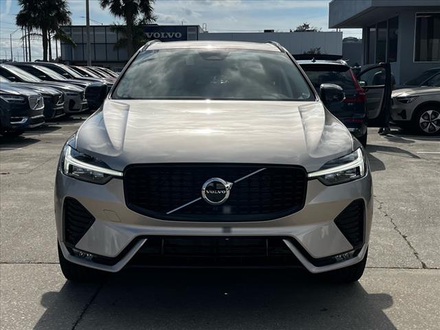 2025 Volvo XC60 B5 Plus Dark Theme