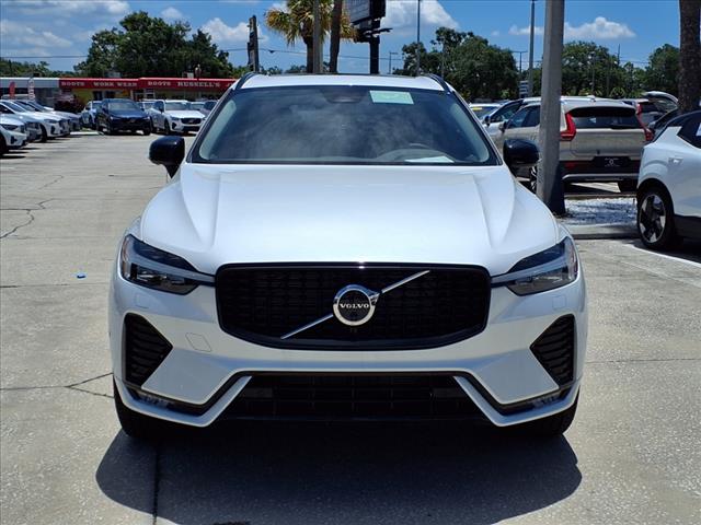 2025 Volvo XC60 B5 Plus Dark Theme