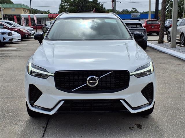 2025 Volvo XC60 B5 Plus Dark Theme