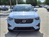 2025 Volvo XC40 B5 Ultra Bright Theme