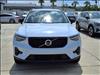 2025 Volvo XC40 B5 Ultra Dark Theme