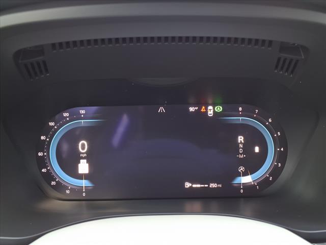 2023 Volvo XC60 B5 Ultimate Bright Theme