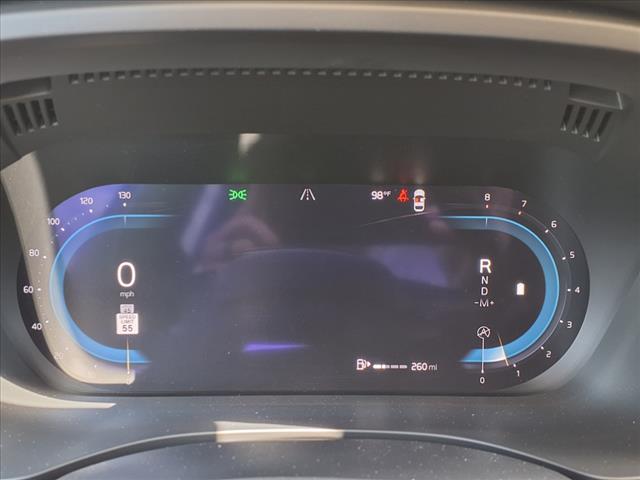 2023 Volvo XC60 B5 Ultimate Dark Theme