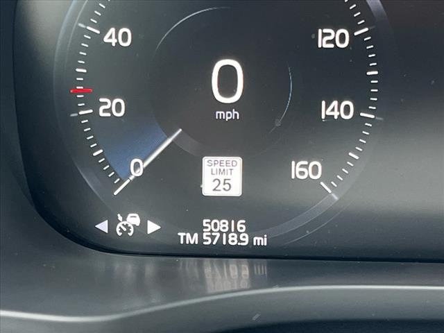 2021 Volvo XC60 T6 Inscription