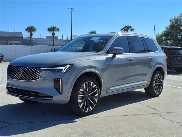 2025 Volvo XC90 B6 Plus Bright Theme 7P