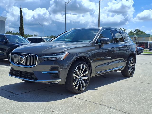 2023 Volvo XC60 B5 Ultimate Bright Theme