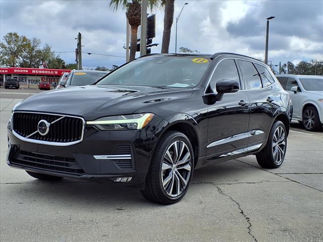 2022 Volvo XC60 B5 Momentum