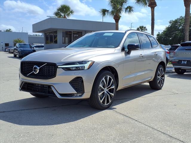 2025 Volvo XC60 B5 Plus Dark Theme