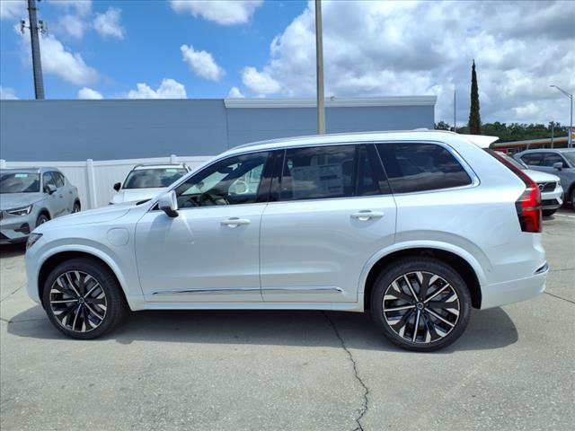 2025 Volvo XC90 T8 Plus Bright Theme 7P