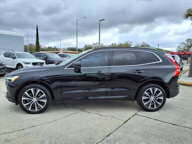 2022 Volvo XC60 B5 Momentum