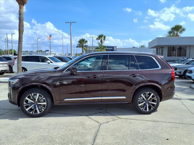 2025 Volvo XC90 B5 Core Bright Theme