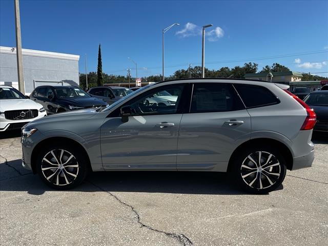 2025 Volvo XC60 B5 Plus Dark Theme