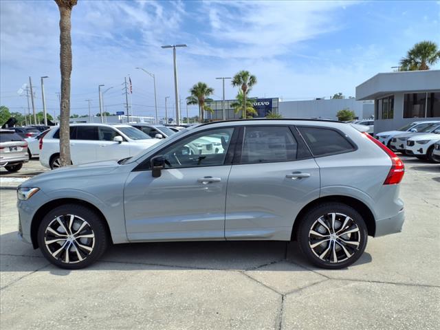 2025 Volvo XC60 B5 Plus Dark Theme
