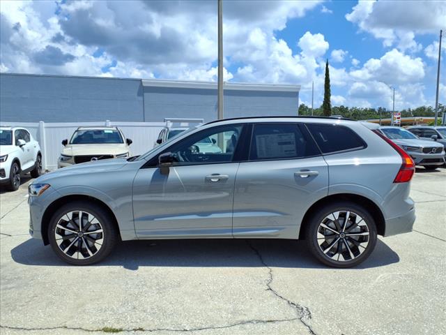 2026 Volvo XC60 B5 Plus Dark Theme