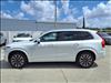 2022 Volvo XC90 T5 Momentum